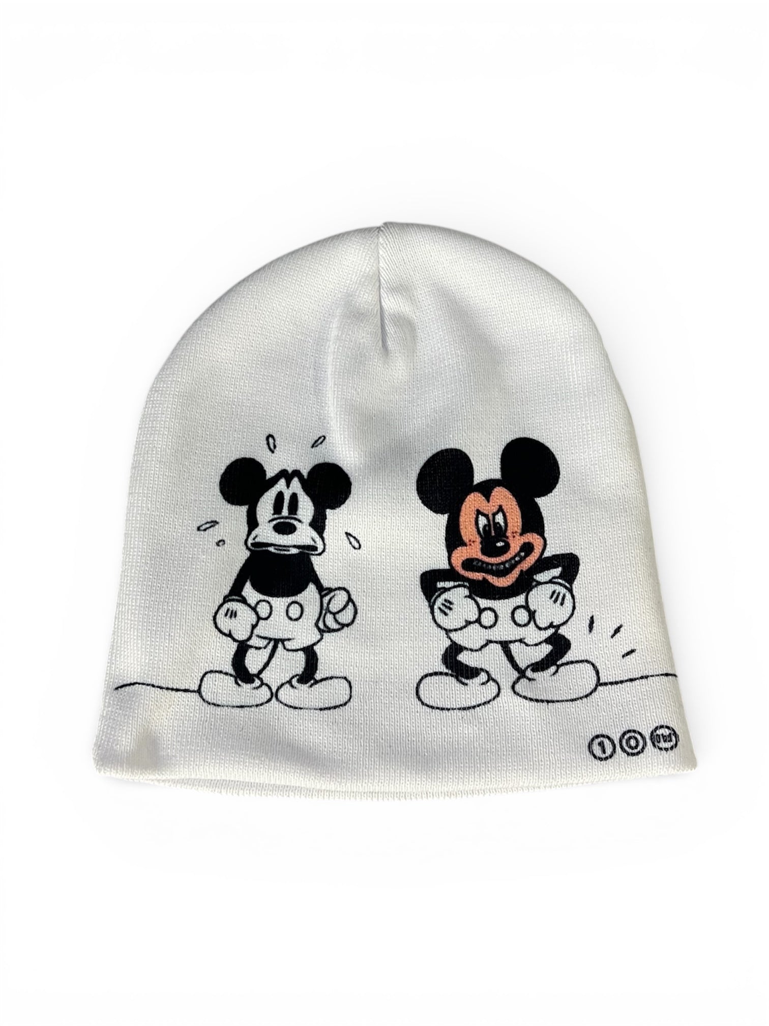 Dual.Faces — Beanie Sample 003